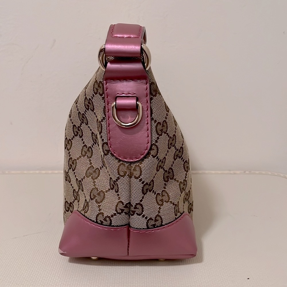 Gucci Metallic Pink Monogram Pochette - Picture 4 of 16